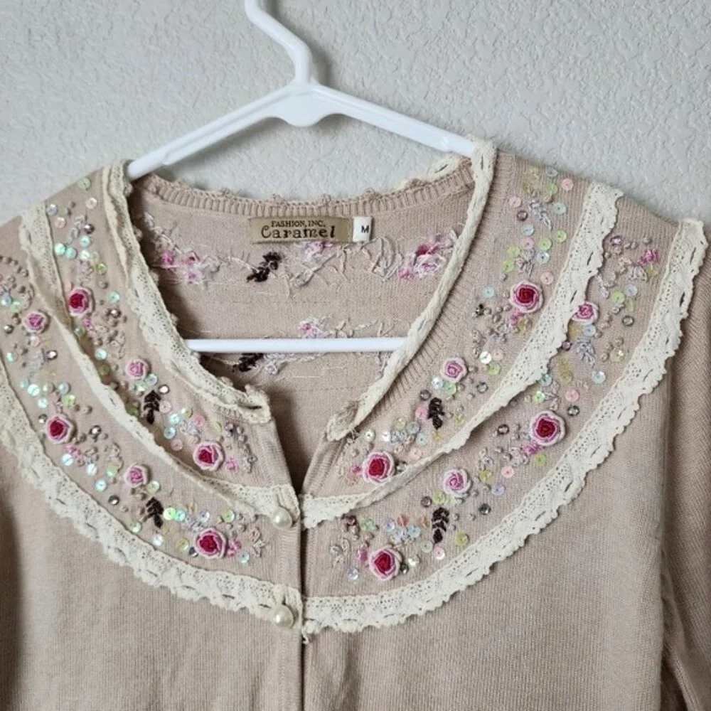 Y2K Coquette Cream Knit Cardigan Top with Floral Beading Pearls Sequins M - Picture 6 of 11